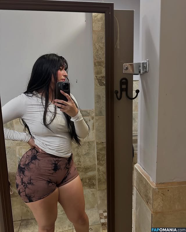 Curvy Goddesses / curvy_goddess_ / littlecurvygoddess Meztelen OnlyFans  Kikerült fotó #7