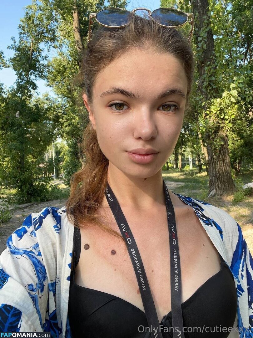 cutieexxx / lil_cutieexx Meztelen OnlyFans  Kikerült fotó #4