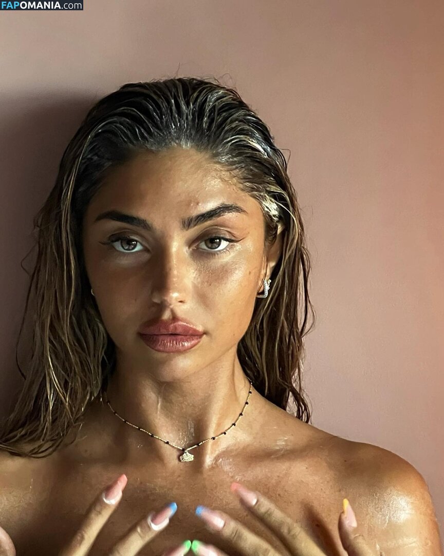 Cynthia Makhoul / cynthiaatvnco / https: / iam_thiaaa Meztelen OnlyFans  Kikerült fotó #6