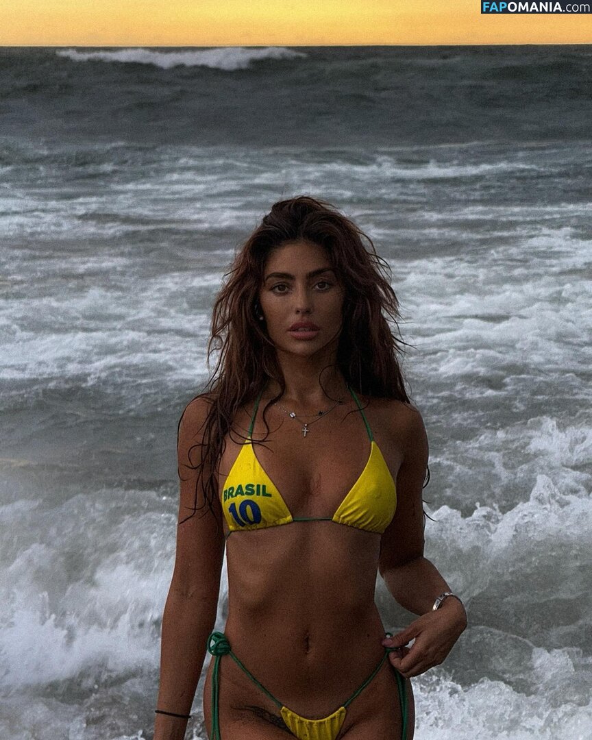 Cynthia Makhoul / cynthiaatvnco / https: / iam_thiaaa Meztelen OnlyFans  Kikerült fotó #8