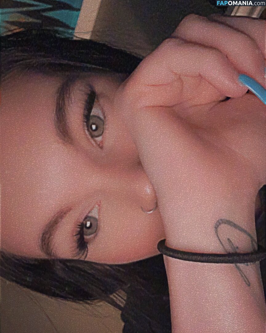 daddysgirl122 / daddysgirl_1221 Meztelen OnlyFans  Kikerült fotó #1