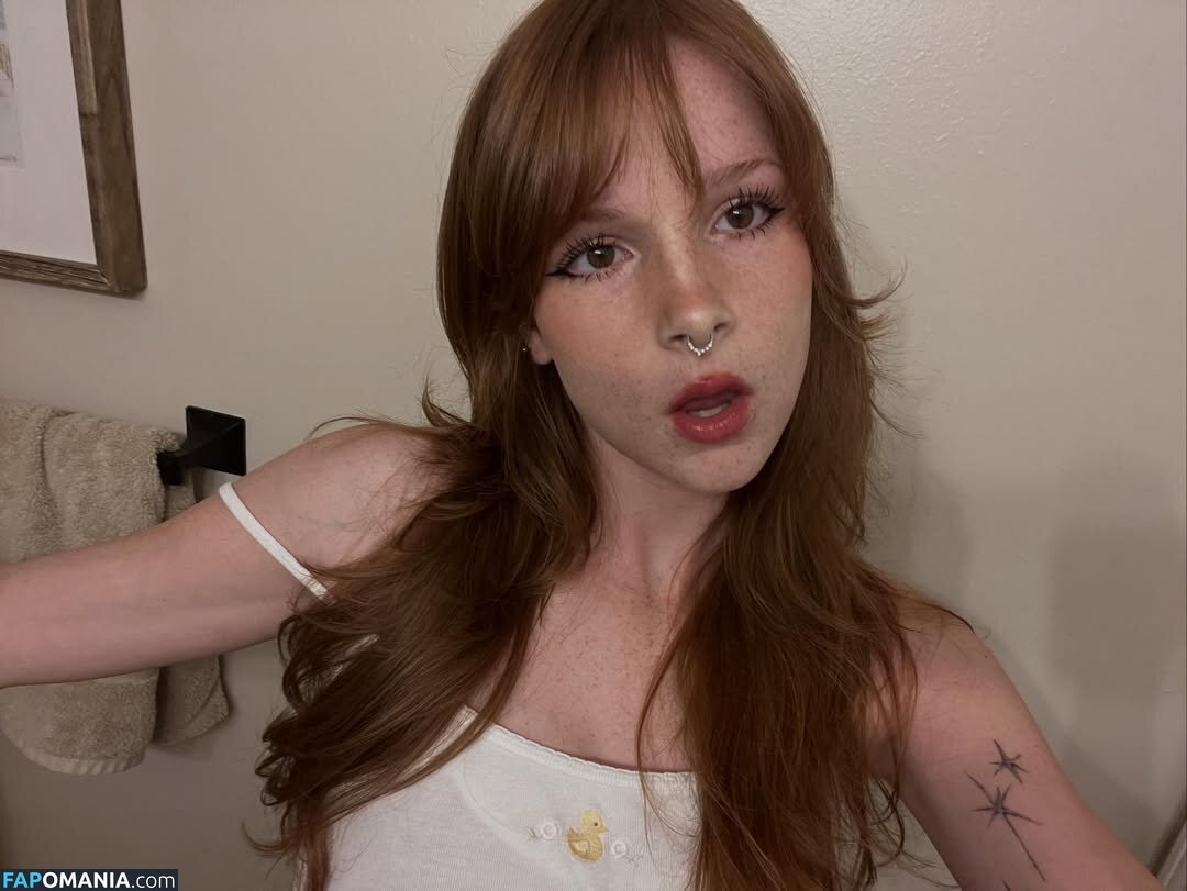 daffadil4 / daph.lingwall Meztelen OnlyFans  Kikerült fotó #5