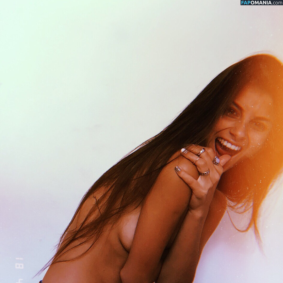 Dani Bravo Ly / danibravoly / u325579195 Meztelen OnlyFans  Kikerült fotó #5