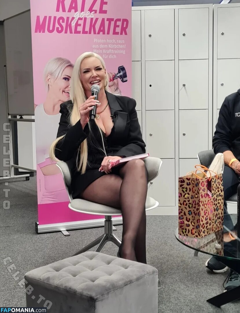 Daniela Katzenberger / danielakatzenberger / katzenberger.daniela Meztelen OnlyFans  Kikerült fotó #3