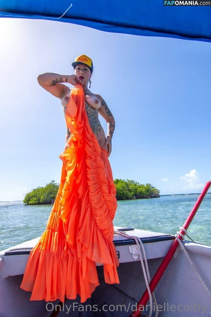 Danielle Colby Meztelen Kikerült fotó #98