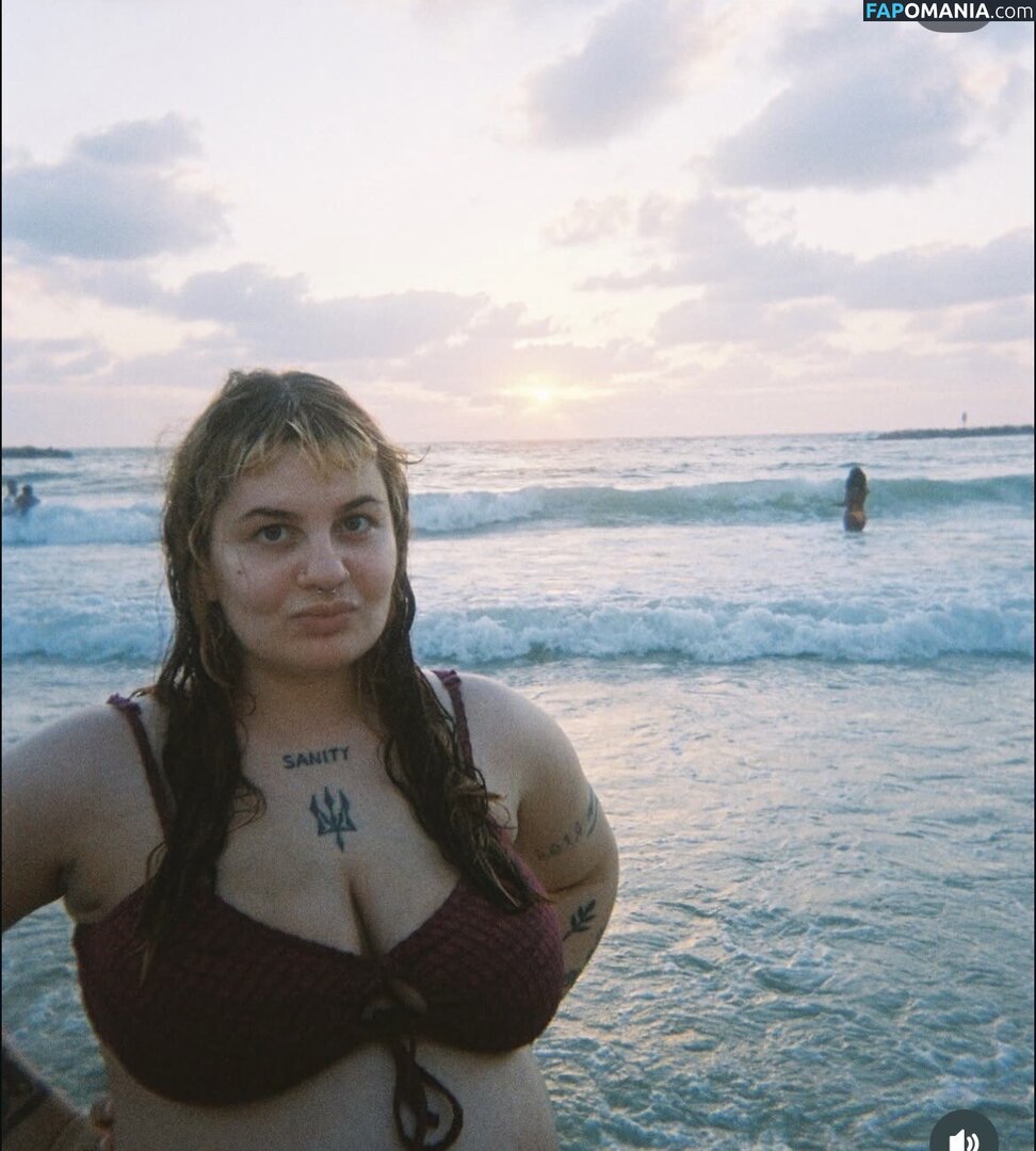 Daryna Altman / daryna.altman / darynaaltman / https: Meztelen OnlyFans  Kikerült fotó #2