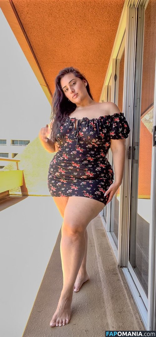 Datgorl / ImolaLola / datgirl-moniii / itsDatGorl Meztelen OnlyFans  Kikerült fotó #3