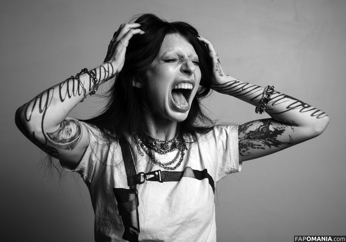 DeathbyRomy / toxicbleubeautyvip Meztelen OnlyFans  Kikerült fotó #291