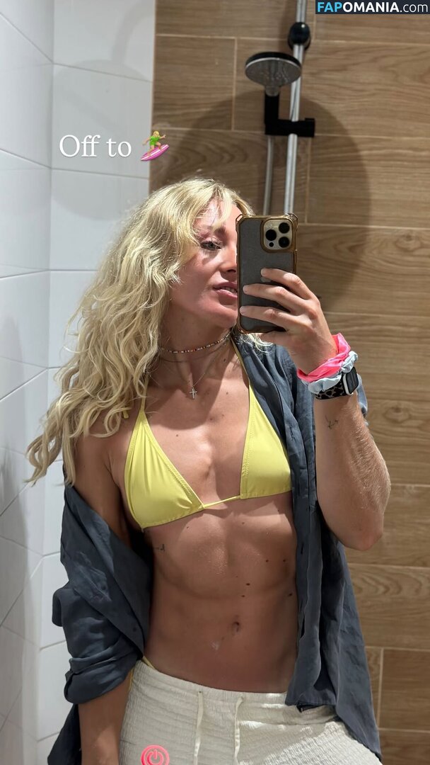 Delia Schweizer / delia.schweizer Meztelen OnlyFans  Kikerült fotó #8