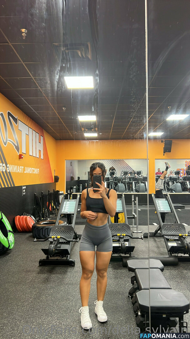 Delia Sylvain / deliasylvain / itsdelia Meztelen OnlyFans  Kikerült fotó #7