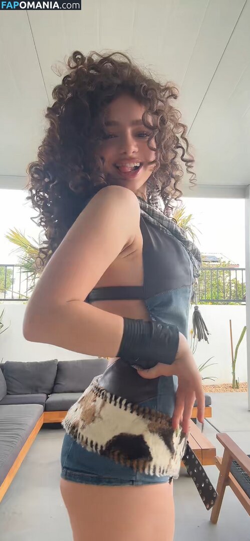 Demitra Kalogeras / demitrakalogeras Meztelen OnlyFans  Kikerült fotó #30