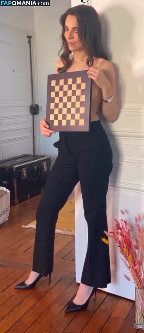 Dina Belenkaya / dinabelenkaya / thebelenkaya Meztelen OnlyFans  Kikerült fotó #39