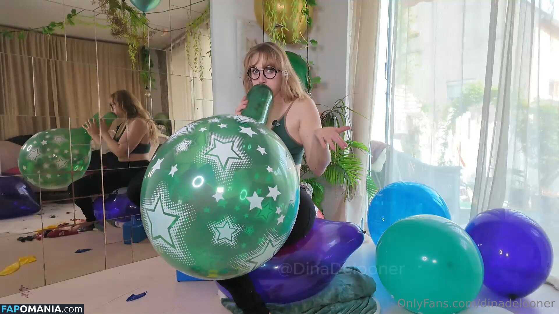 DinaDelooner / dina.delooner Meztelen OnlyFans  Kikerült fotó #8