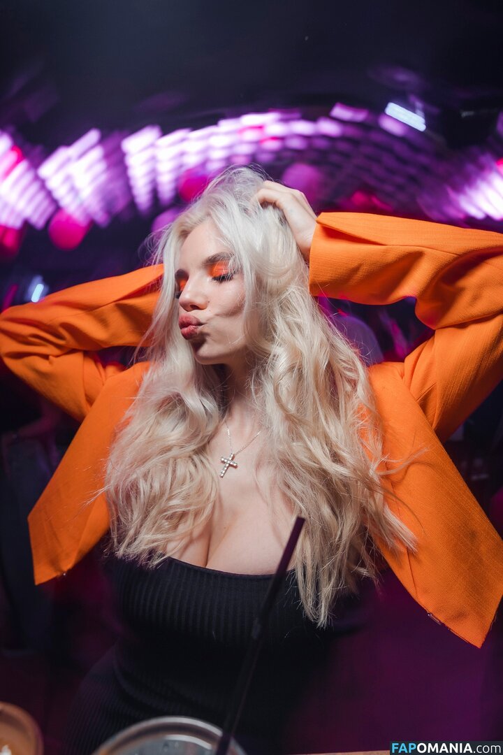 __.dinero__ / dinerowin Meztelen OnlyFans  Kikerült fotó #1