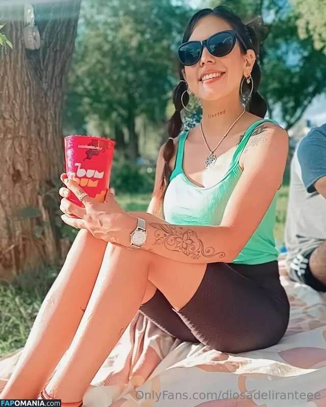 Tefii / diosadeliranteee Meztelen OnlyFans  Kikerült fotó #2