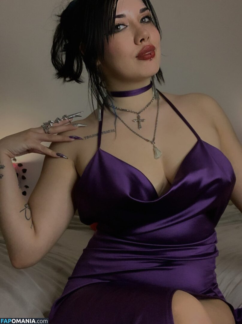 dissasterology / jxpter / lennamoon Meztelen OnlyFans  Kikerült fotó #3