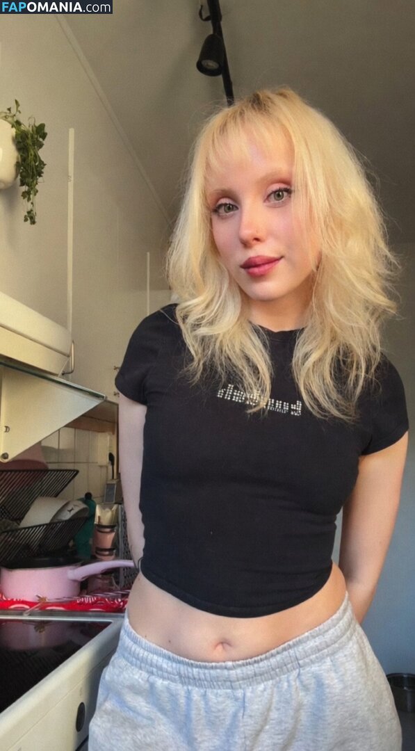 Divvity / divvity1 Meztelen OnlyFans  Kikerült fotó #3