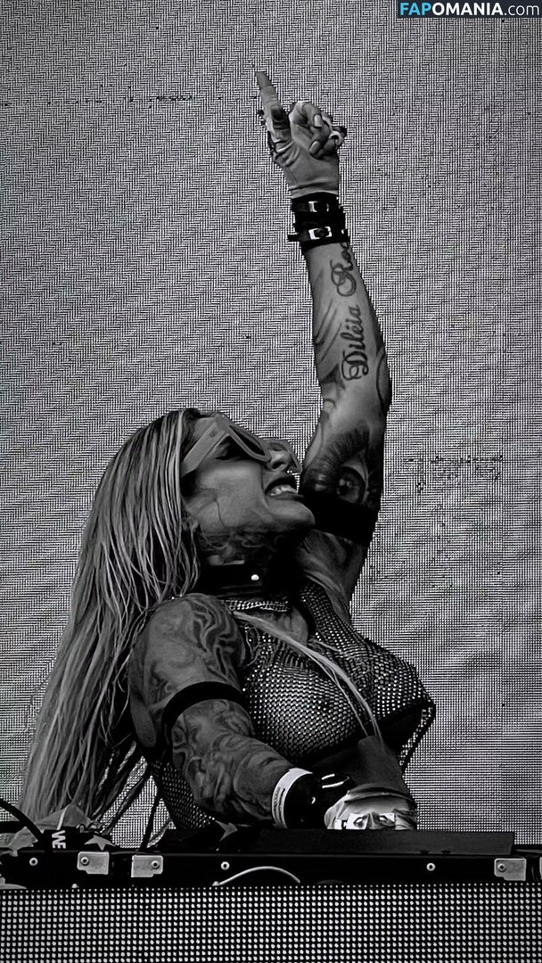 DJ Caca Werneck / djcacawerneck Meztelen OnlyFans  Kikerült fotó #1