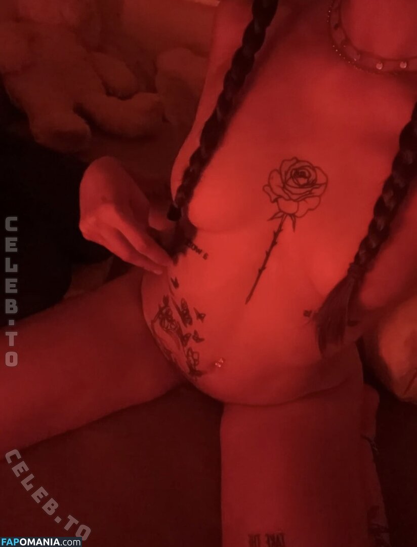 dolly.mia / https: / lilkitty_eila / littledollx02 Meztelen OnlyFans  Kikerült fotó #2