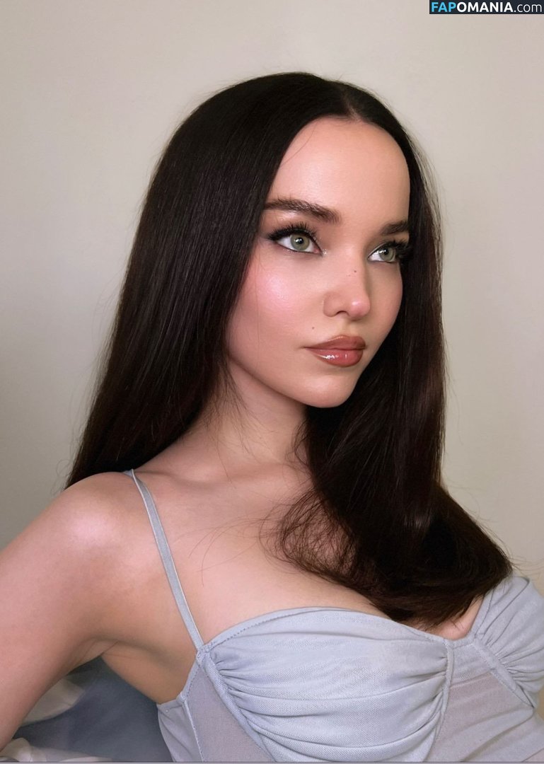 Dove Cameron Meztelen Kikerült fotó #28