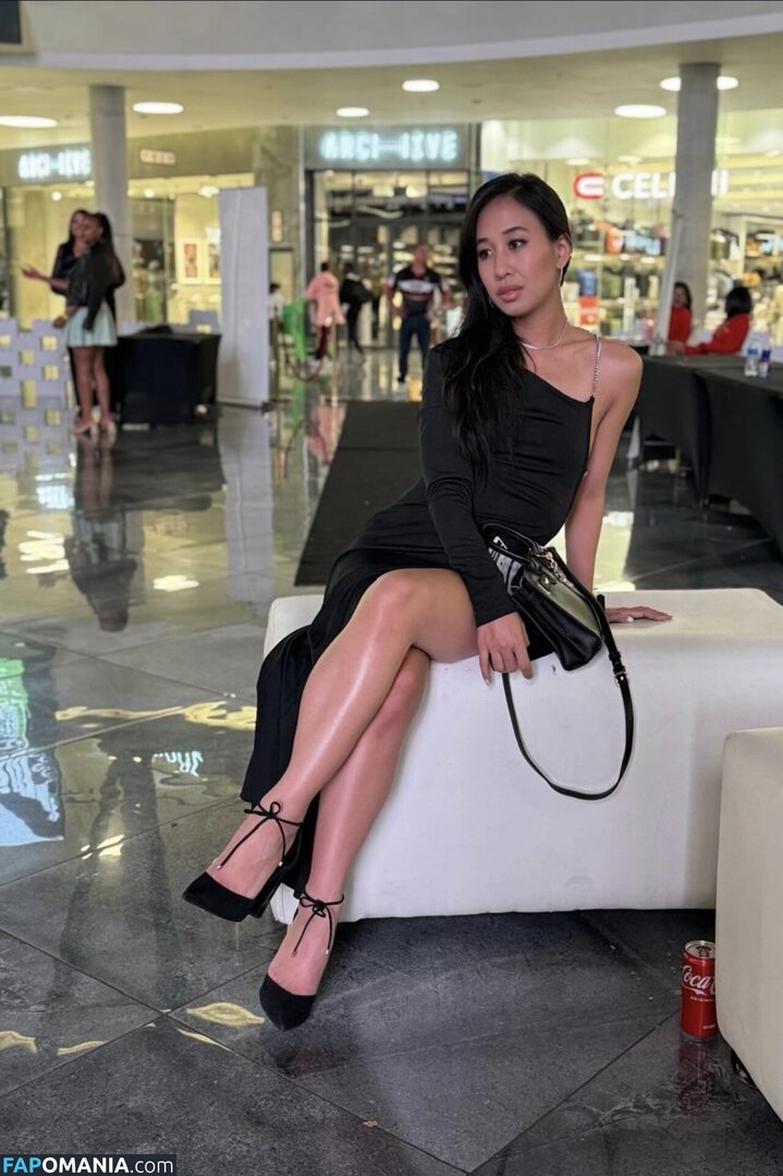 Dr Joanne Lan / drjoannelan Meztelen OnlyFans  Kikerült fotó #1