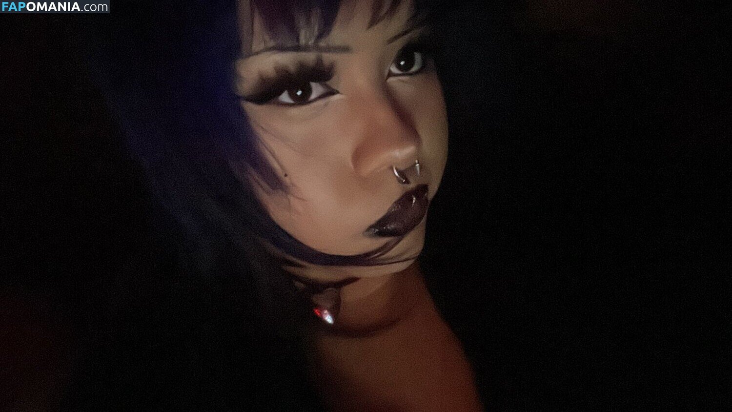 dumsillygirl / grlonwifi / https: Meztelen OnlyFans  Kikerült fotó #3