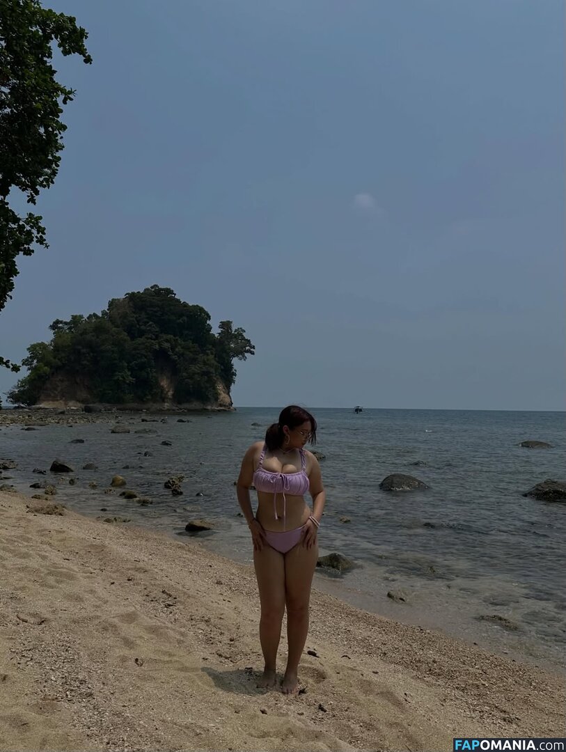dvmyuna / dvna___dvna Meztelen OnlyFans  Kikerült fotó #5