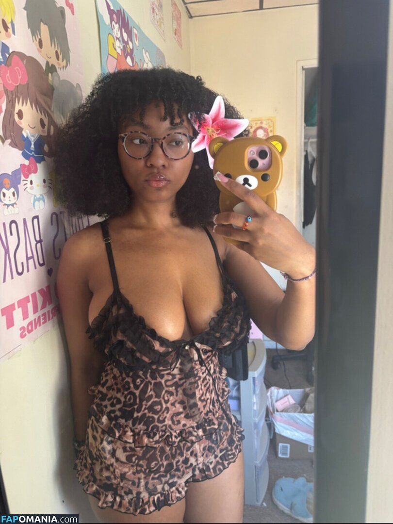 Earth2daya777 Meztelen OnlyFans  Kikerült fotó #1