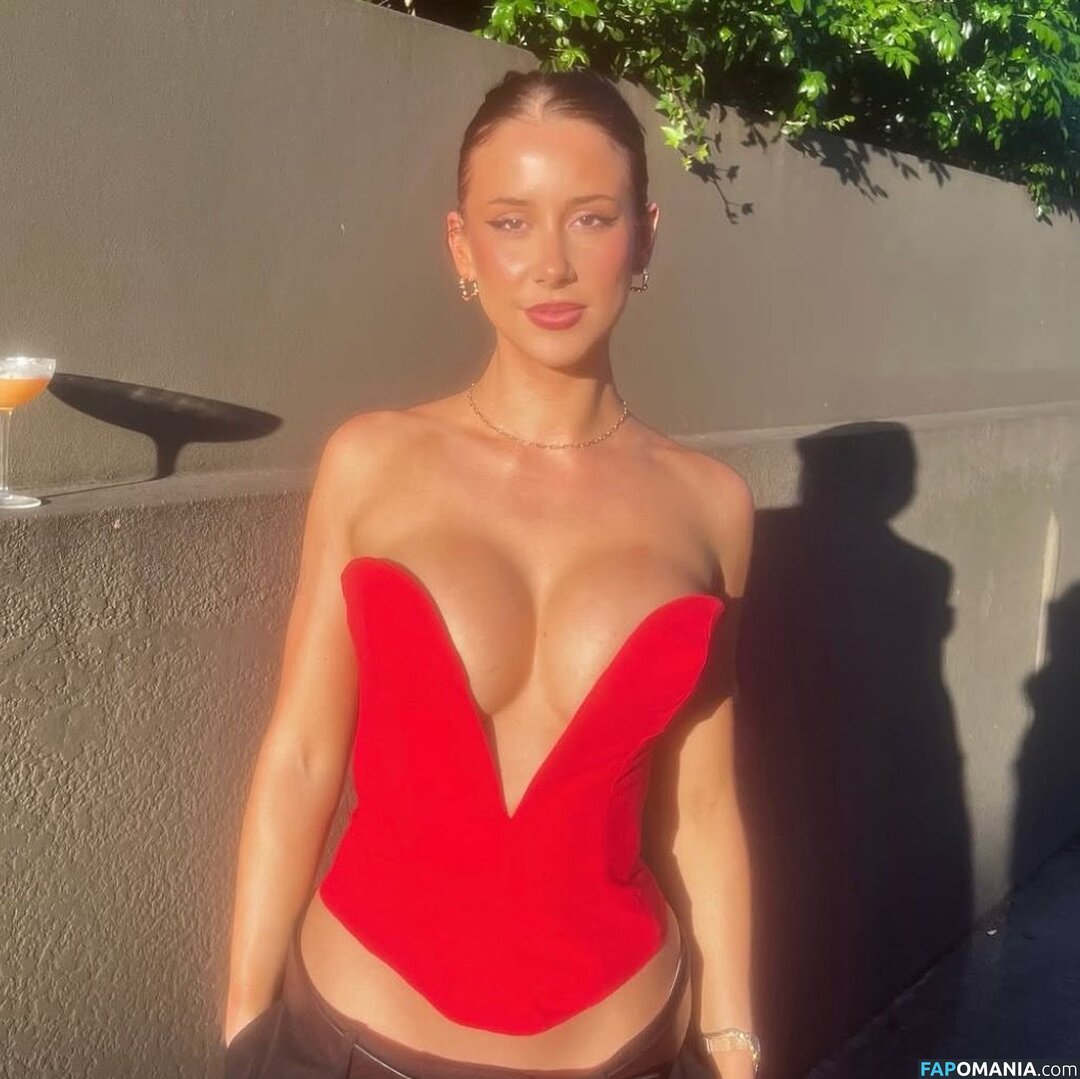 Ebony / ebbbb.33 / geebzer Meztelen OnlyFans  Kikerült fotó #2
