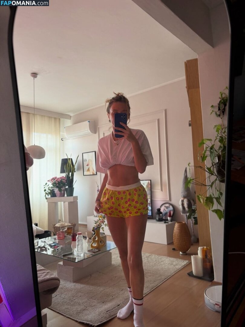 1ecemkaravus / Ecem Karavus / ecmkrvs / https: Meztelen OnlyFans  Kikerült fotó #12