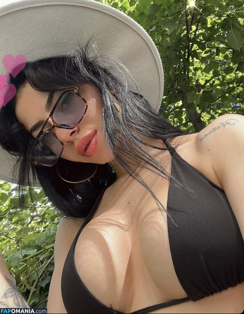 Edibe Bereket / Madamelyax Meztelen OnlyFans  Kikerült fotó #1