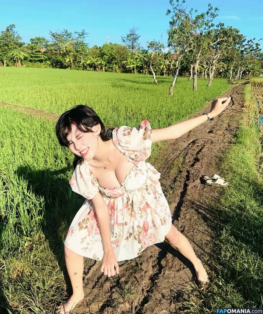 Deandra Aurelia / ejahazel / ejahazel__ Meztelen OnlyFans  Kikerült fotó #5