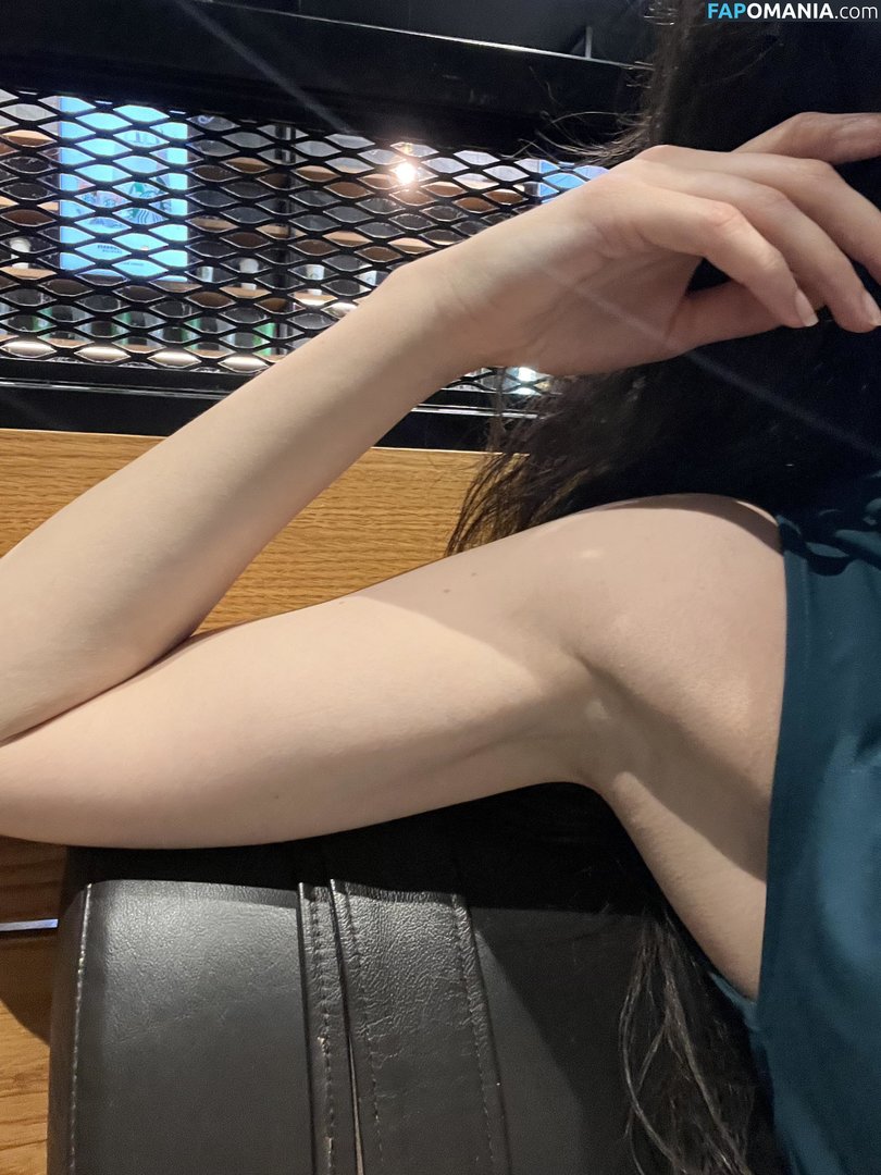 _elaena_ / elenarose / longlegzzz Meztelen OnlyFans  Kikerült fotó #17