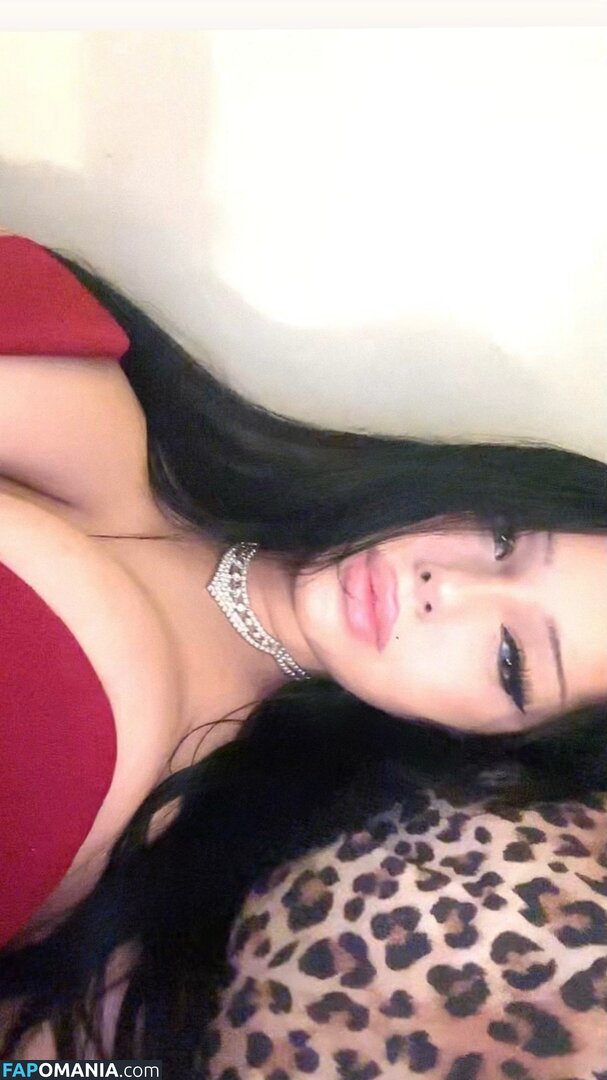 Wissem / _Elegancewoman_ / isswxm Meztelen OnlyFans  Kikerült fotó #3