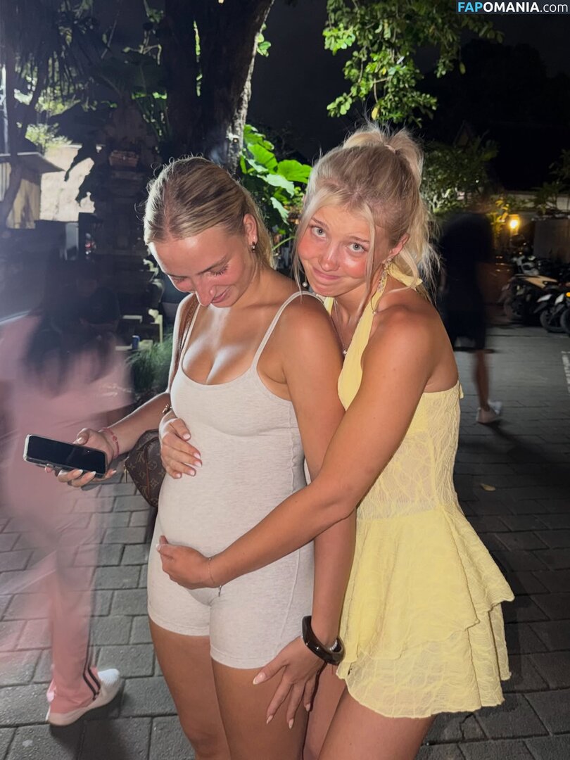 Elena Zoe / elena.zbt Meztelen OnlyFans  Kikerült fotó #24