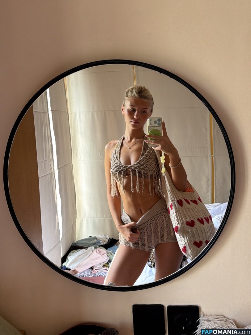 Elena Zoe / elena.zbt Meztelen OnlyFans  Kikerült fotó #25