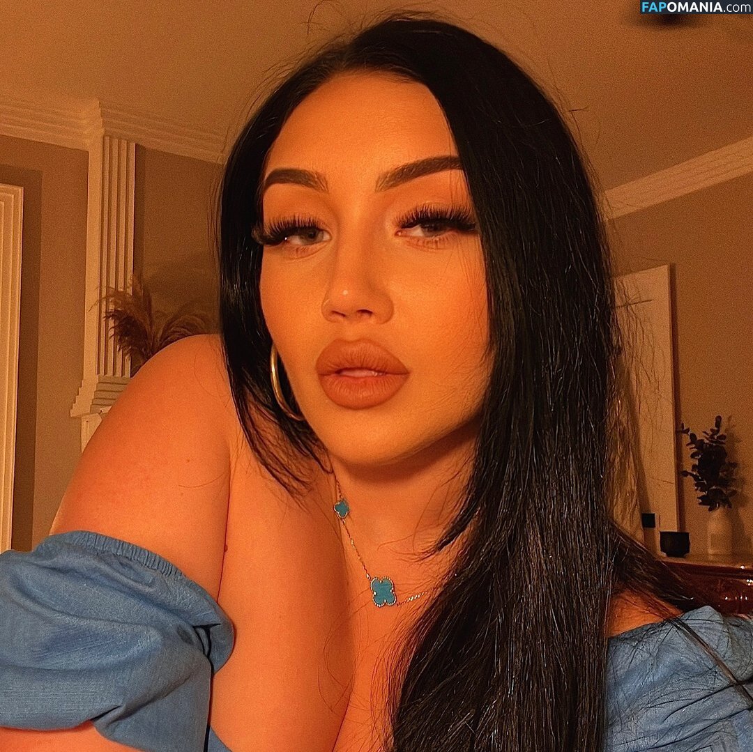 elenipolinski Meztelen OnlyFans  Kikerült fotó #1