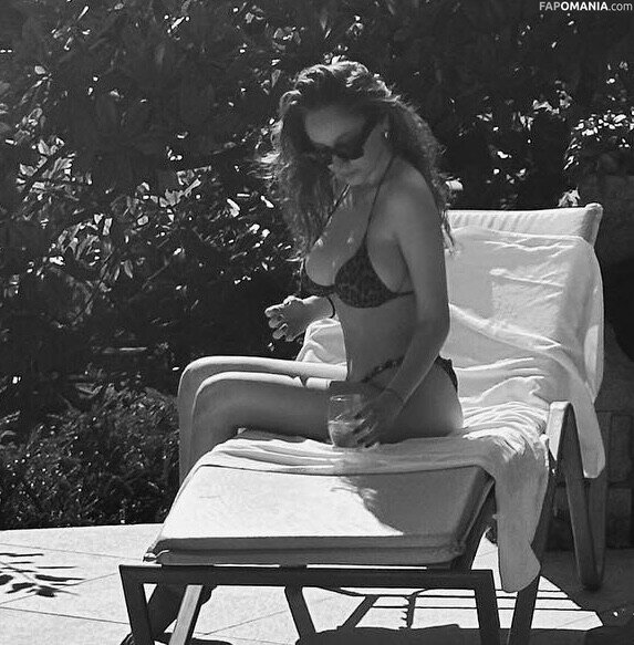 Elif Nesil Eliffnesil / eliffnesil / elifnesil2 Meztelen OnlyFans  Kikerült fotó #3
