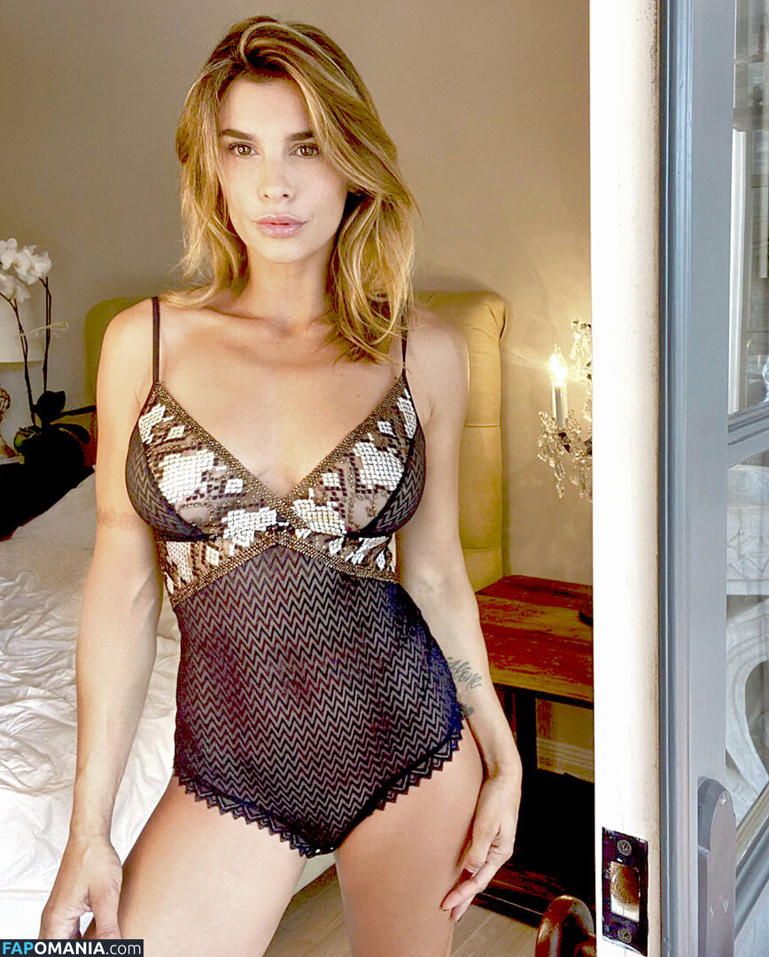 Elisabetta Canalis / JustElisabetta / littlecrumb_ Meztelen OnlyFans  Kikerült fotó #655