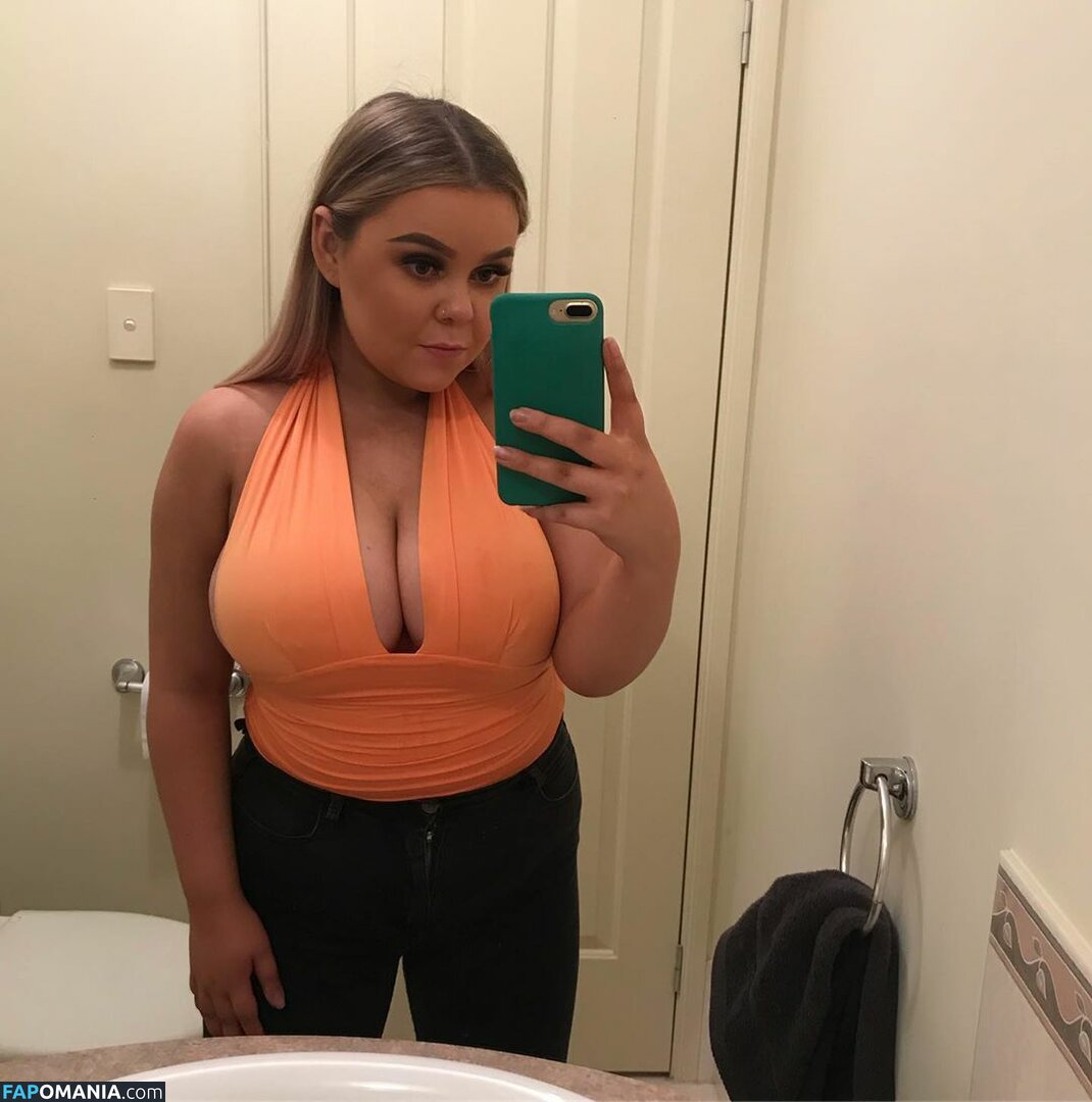 Elise / elise2222 / elise_cm Meztelen OnlyFans  Kikerült fotó #8