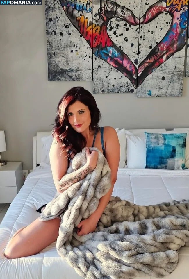 elizabeth_monarch Meztelen OnlyFans  Kikerült fotó #5