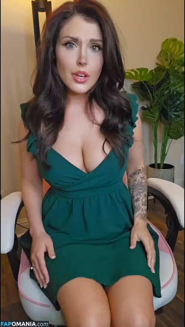 elizabeth_monarch Meztelen OnlyFans  Kikerült fotó #13