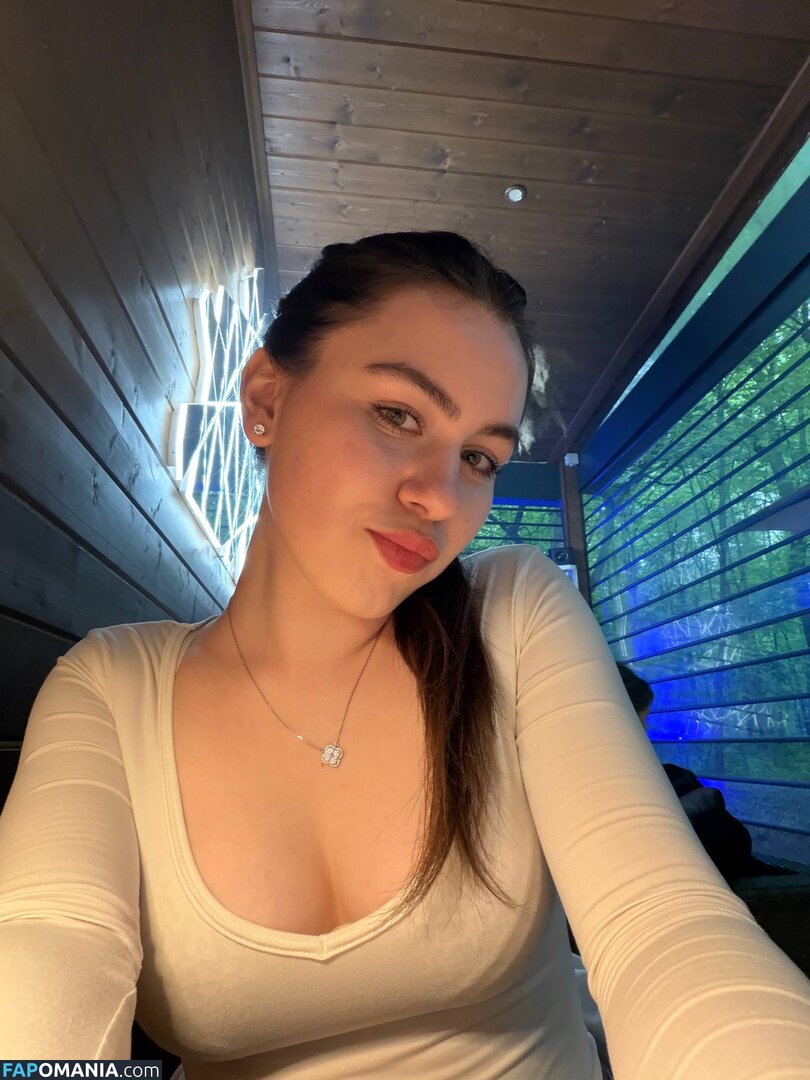 Elizaveta Petrova / _petrova_007 Meztelen OnlyFans  Kikerült fotó #3