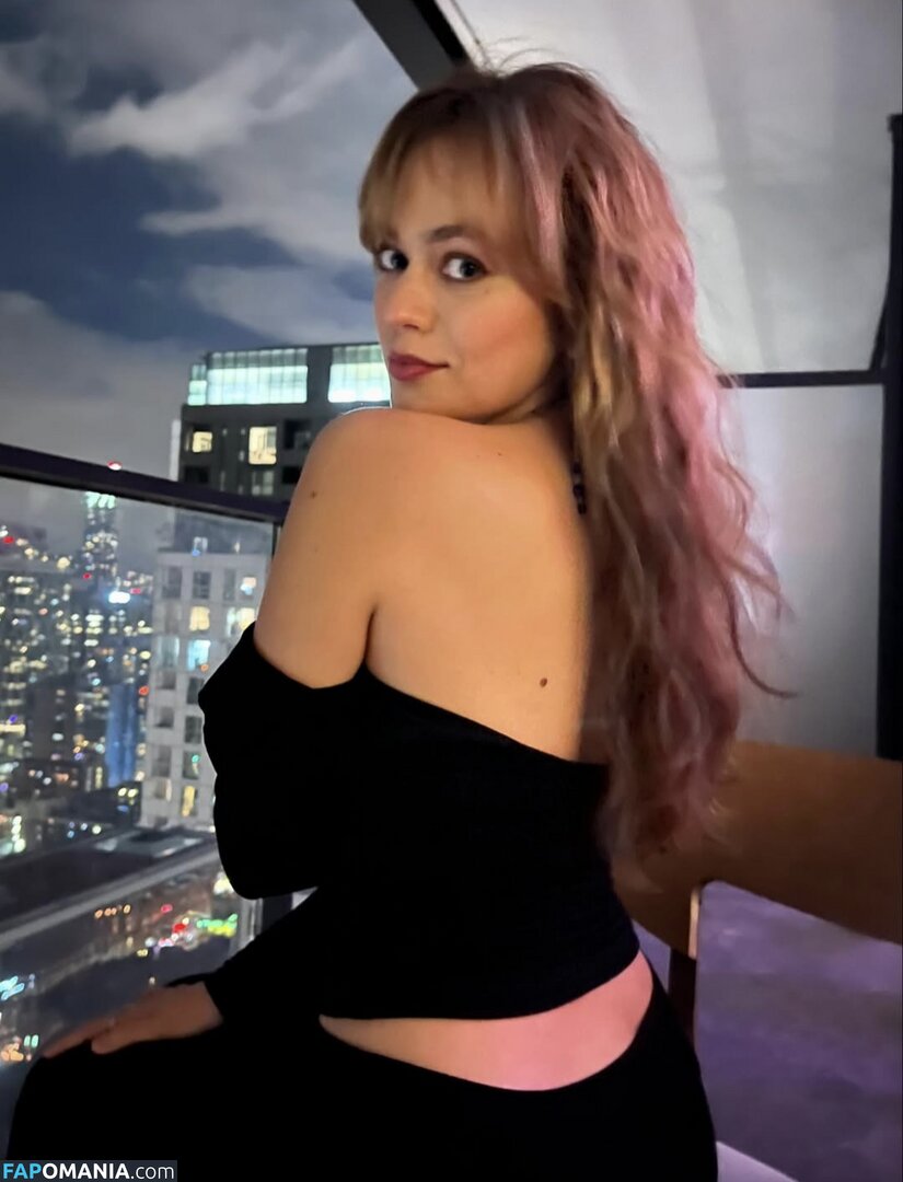 Ella Ballentine / ellaballentine Meztelen OnlyFans  Kikerült fotó #2