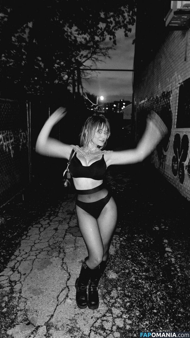 Ella Ballentine / ellaballentine Meztelen OnlyFans  Kikerült fotó #8