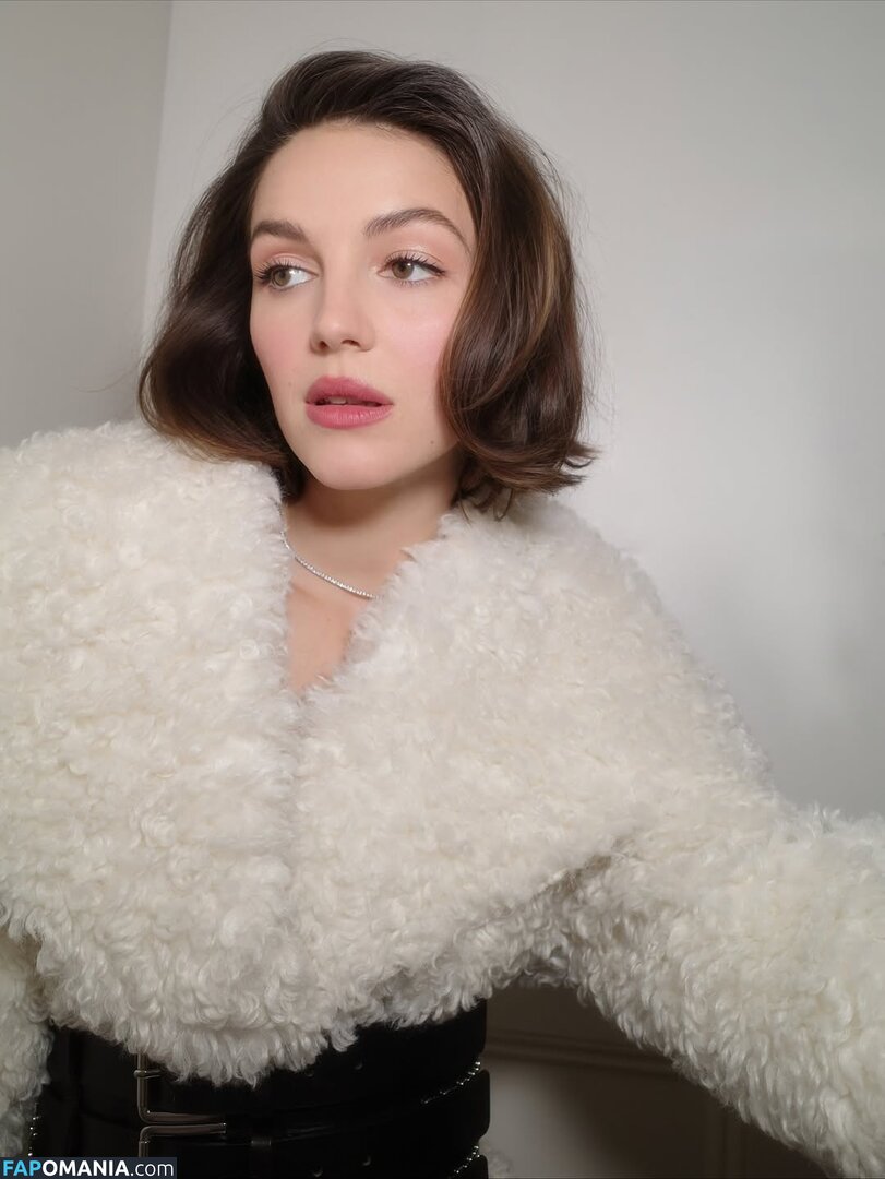 Ella Hunt / EllaHunt Meztelen OnlyFans  Kikerült fotó #96