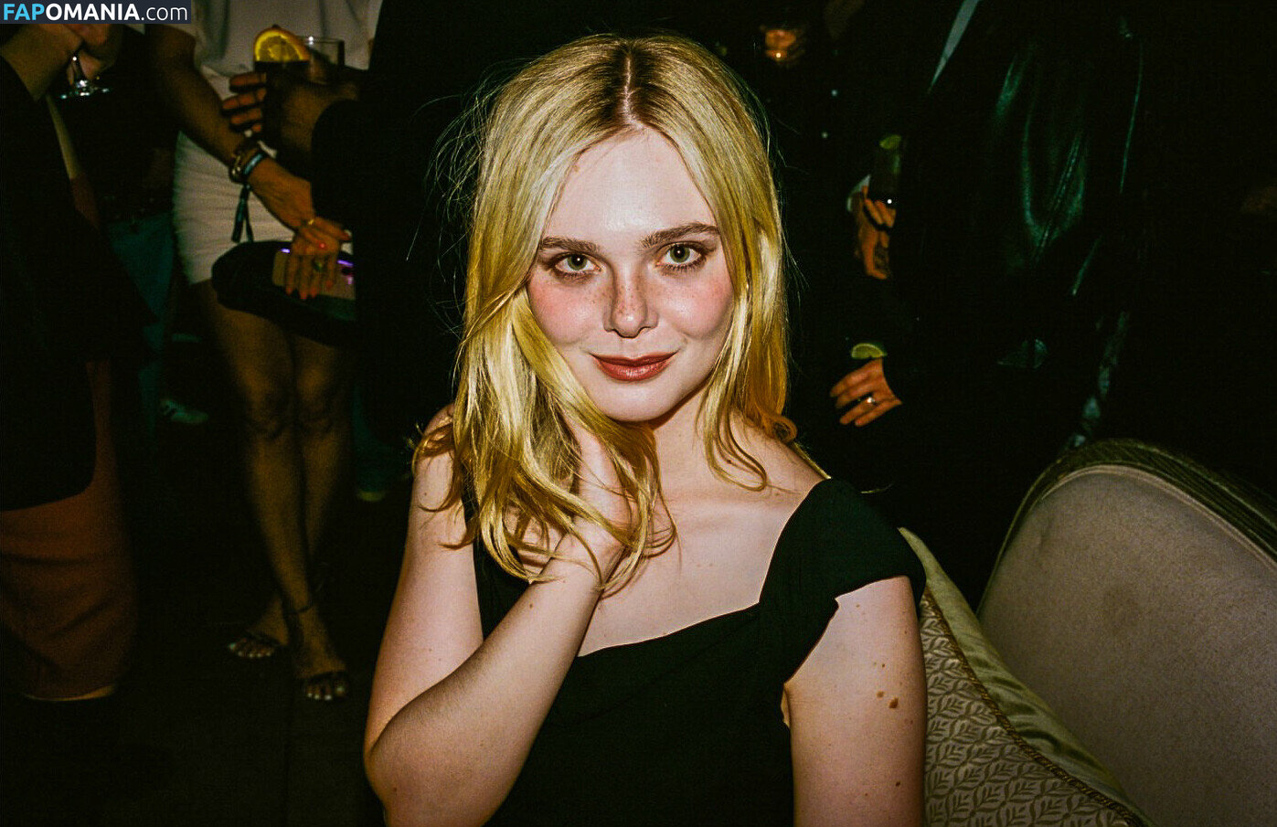 Elle Fanning / ellefanning Meztelen OnlyFans  Kikerült fotó #57
