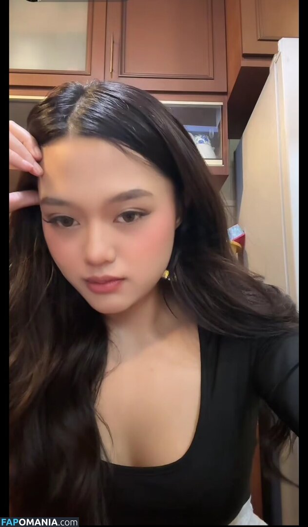 Ellesyanamira / PrincessEllesya Meztelen OnlyFans  Kikerült fotó #1