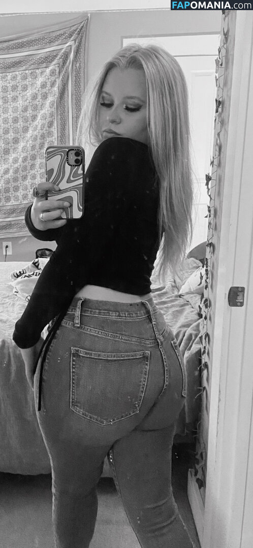 Ellie / Ellie Hammond / ellie.rhammond_ Meztelen OnlyFans  Kikerült fotó #27