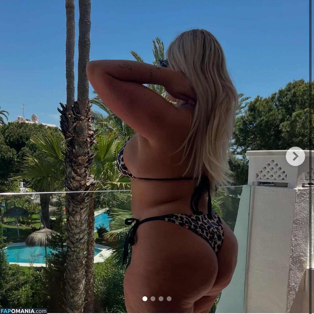 Ellie Robinson / elliee.robinsonn / elsdeex Meztelen OnlyFans  Kikerült fotó #72